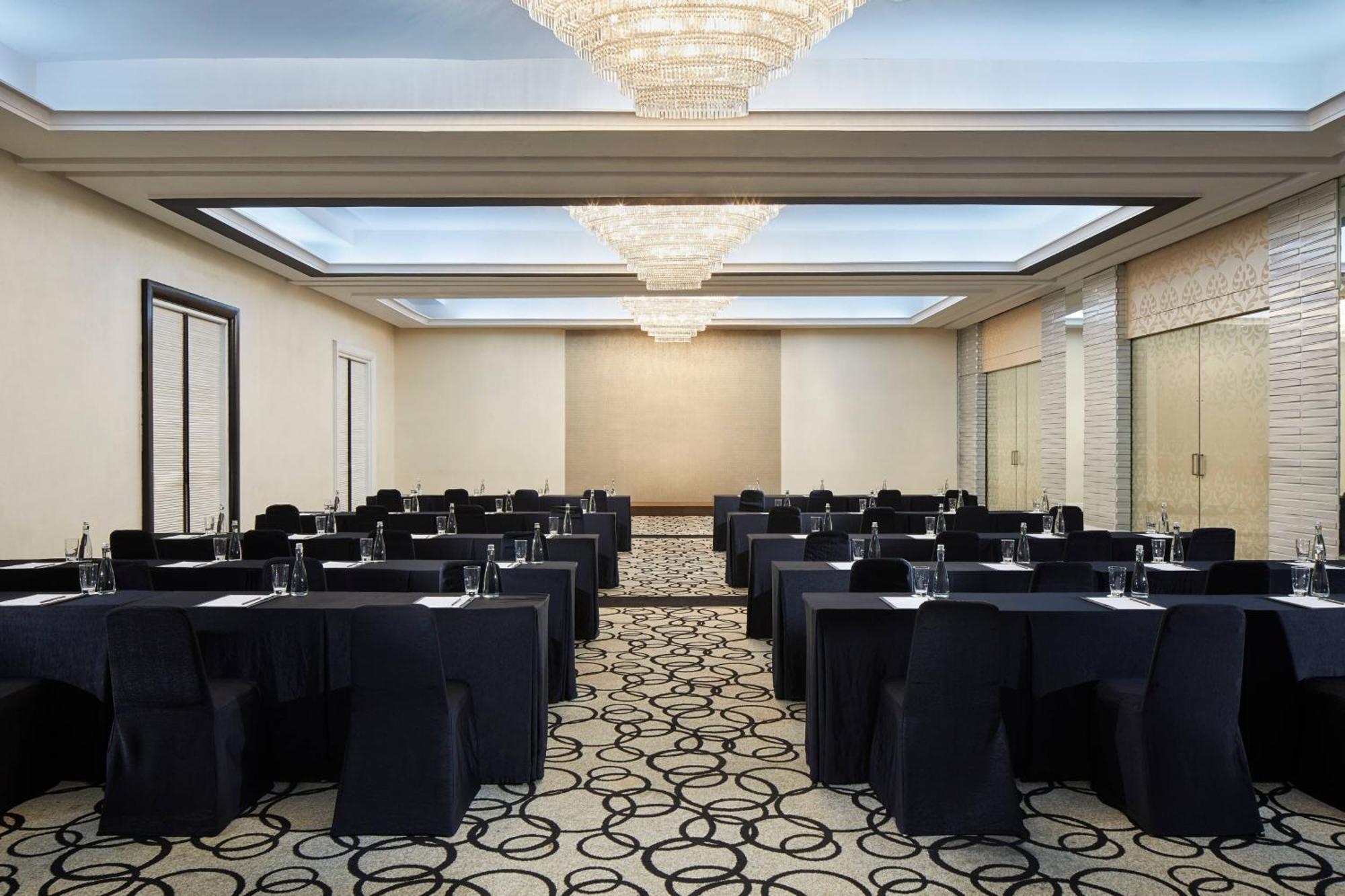 Hotel Courtyard By Marriott Dago