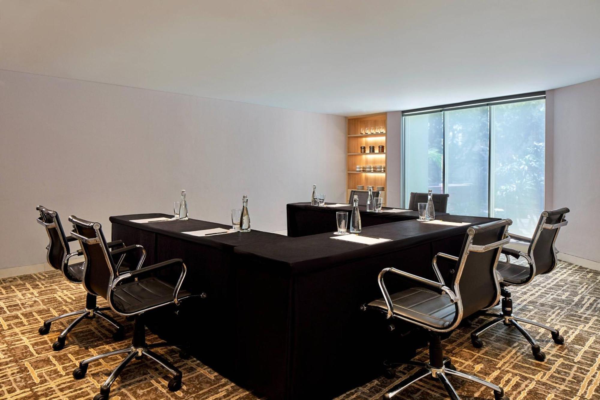 Hotel Courtyard By Marriott Dago, Chse Certified 4*